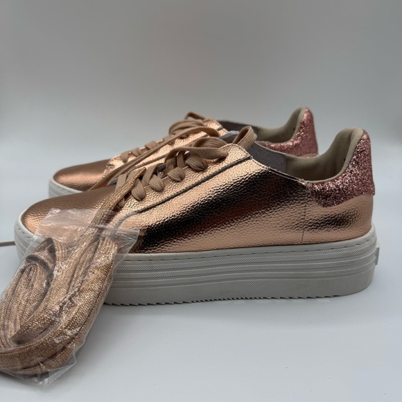 Joy Mangano Metallic Rose Women's Sneakers | Excellent Used Condition - Picture 2 of 9